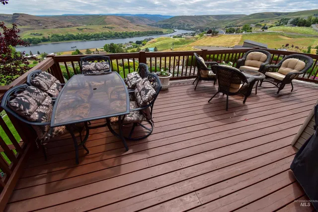 $794,000 | 3725 Nicklaus Drive, Clarkston, WA 99403