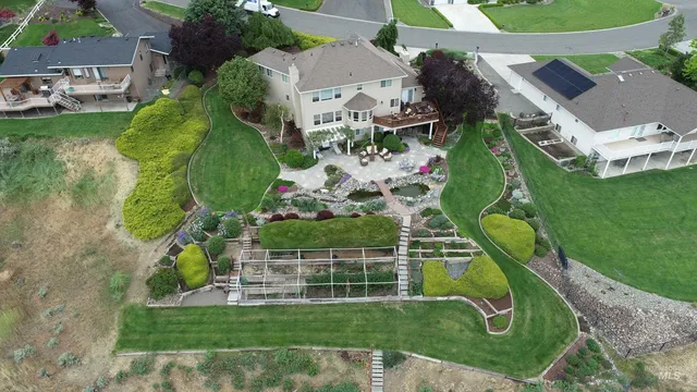 $794,000 | 3725 Nicklaus Drive, Clarkston, WA 99403