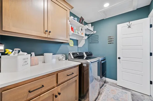 $670,000 | 1505 Southwest Georgetown Drive, Lee's Summit, MO 64082