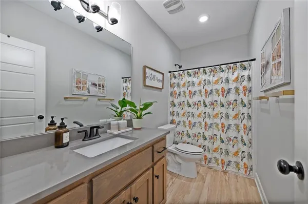 $670,000 | 1505 Southwest Georgetown Drive, Lee's Summit, MO 64082