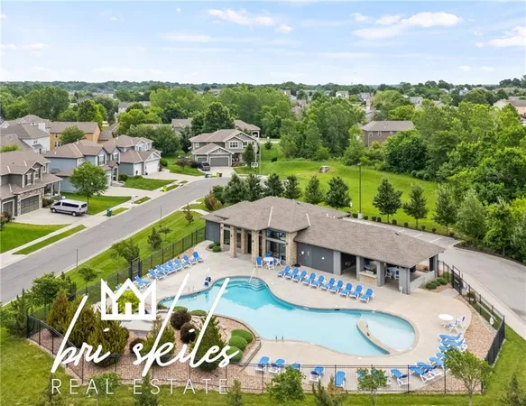 $670,000 | 1505 Southwest Georgetown Drive, Lee's Summit, MO 64082