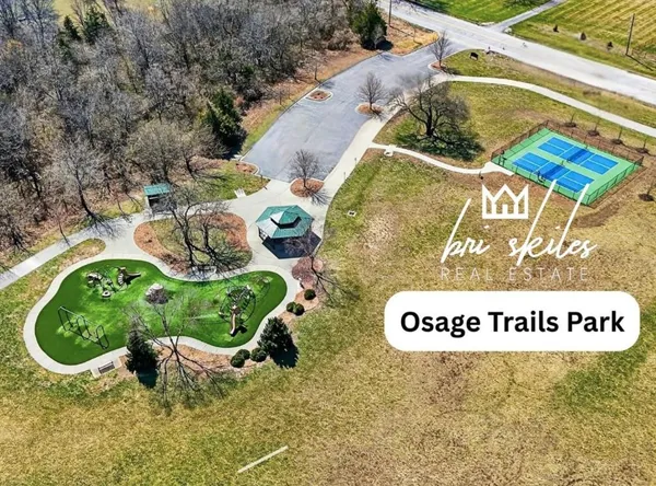 $670,000 | 1505 Southwest Georgetown Drive, Lee's Summit, MO 64082