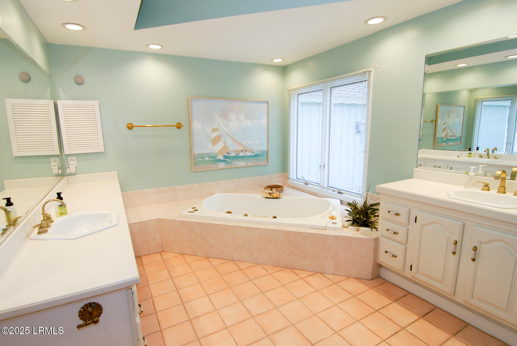 101 Ocean Point Drive Fripp Island, SC 29920 - Photo 30 of 55 Primary En Suite