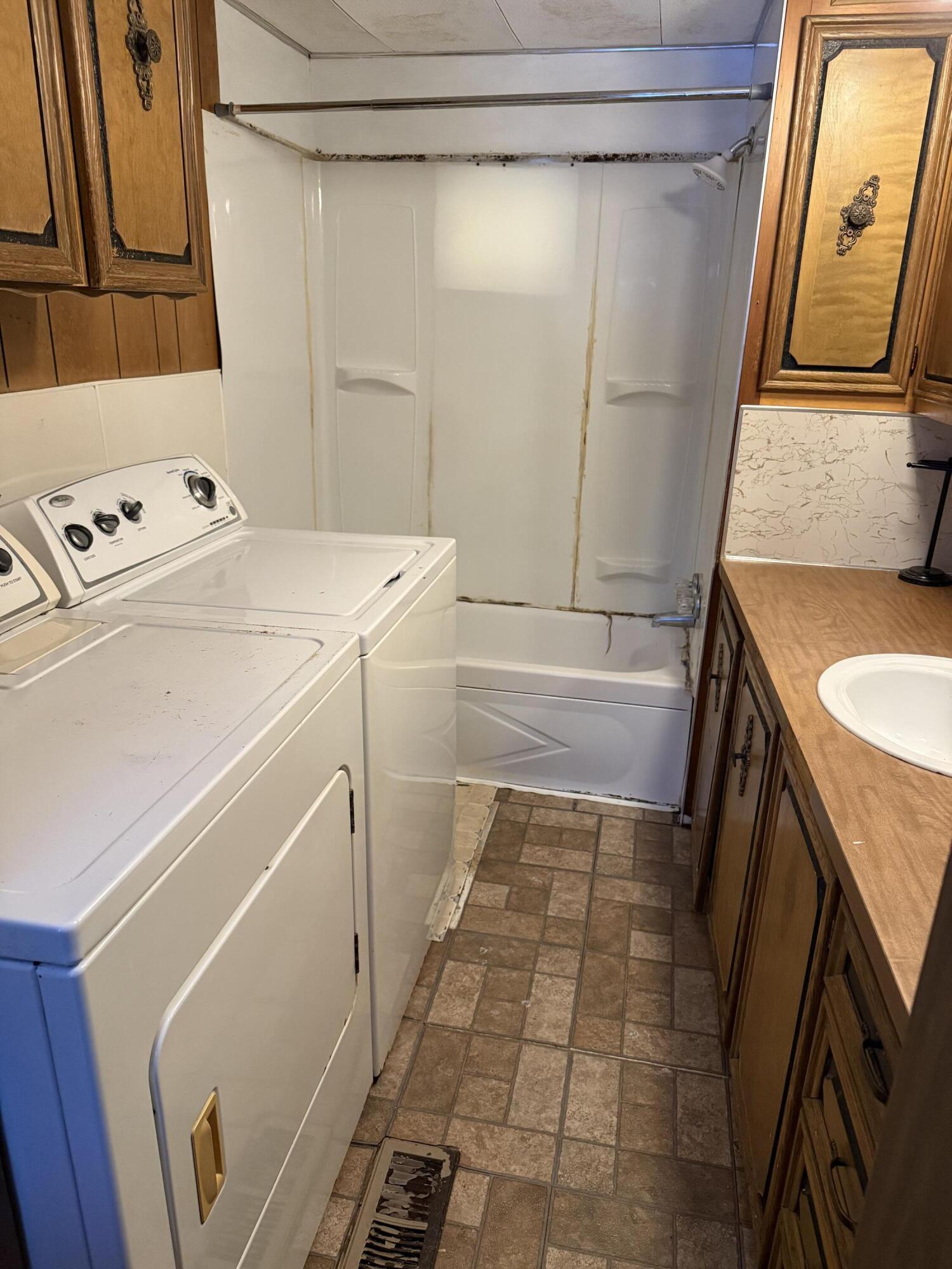 433 Edinburg Road Edinburg, ME 04448 - Photo 31 of 33 IMG_7289