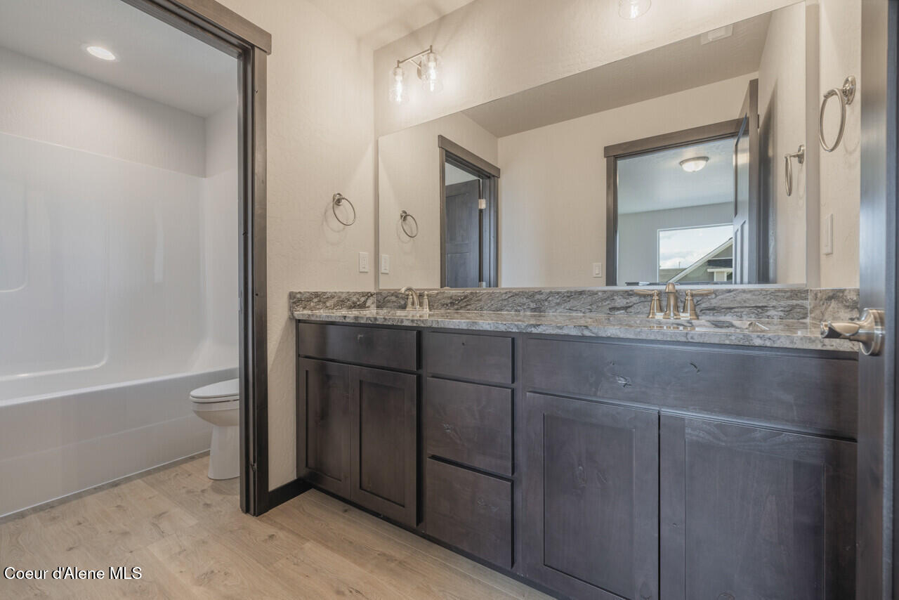 8429 North Snowflake Lane Hayden, ID 83835 - Photo 18 of 45 Photo of Similar Home