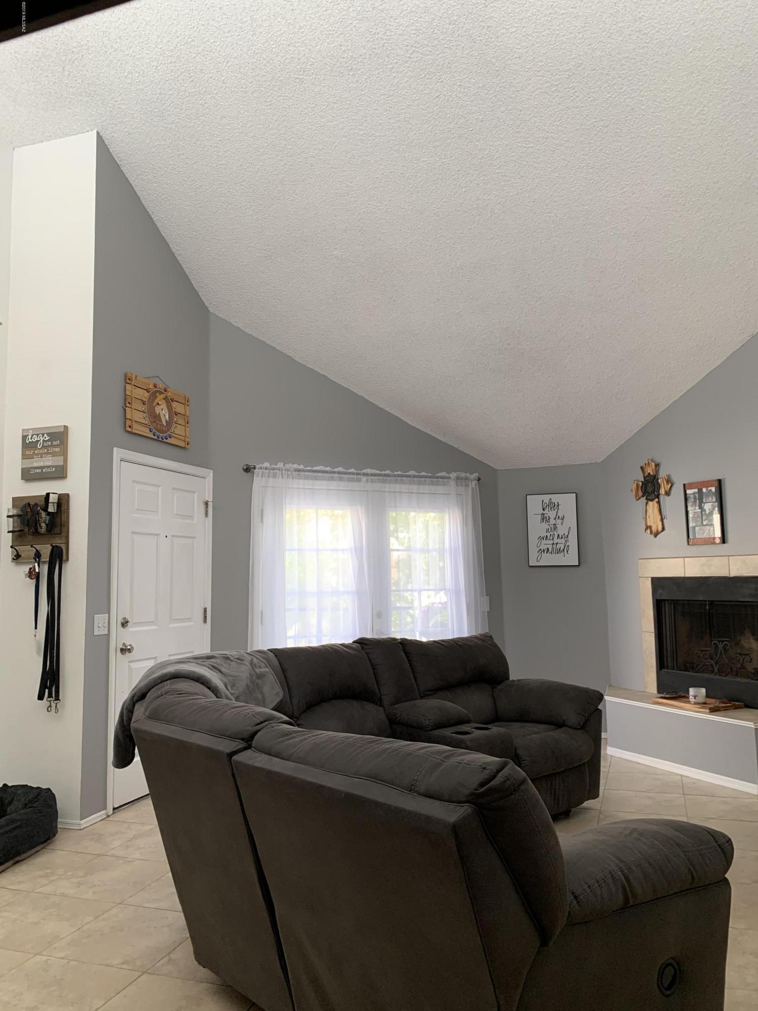 1200 East River Road, Unit A13 Tucson, AZ 85718 - Photo 7 of 29