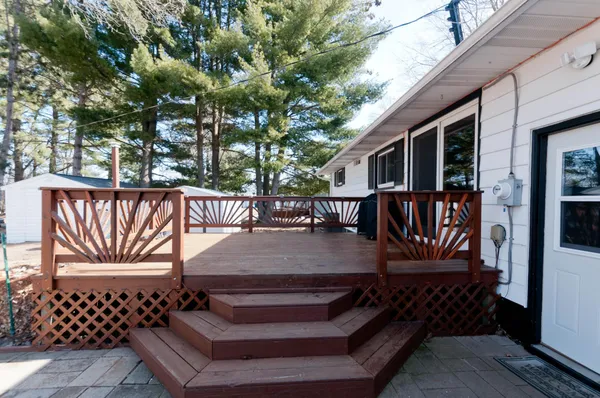 $249,900 | 1005 West Poplar Avenue, Cameron, WI 54822