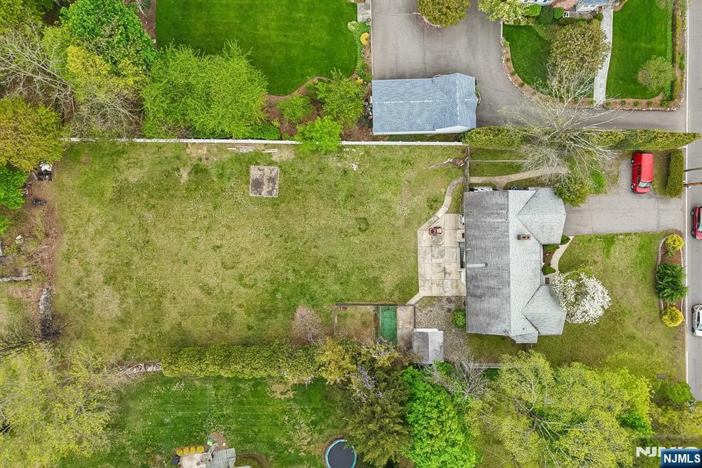 921 Linwood Avenue Ridgewood, NJ 07450 - Photo 38 of 42