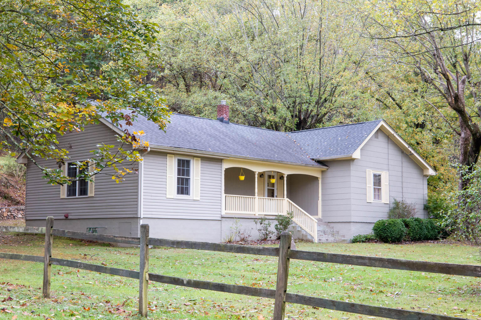 6432 Poage Valley Rd Extension Roanoke, VA 24018 - Photo 1 of 30 New Front of Poage