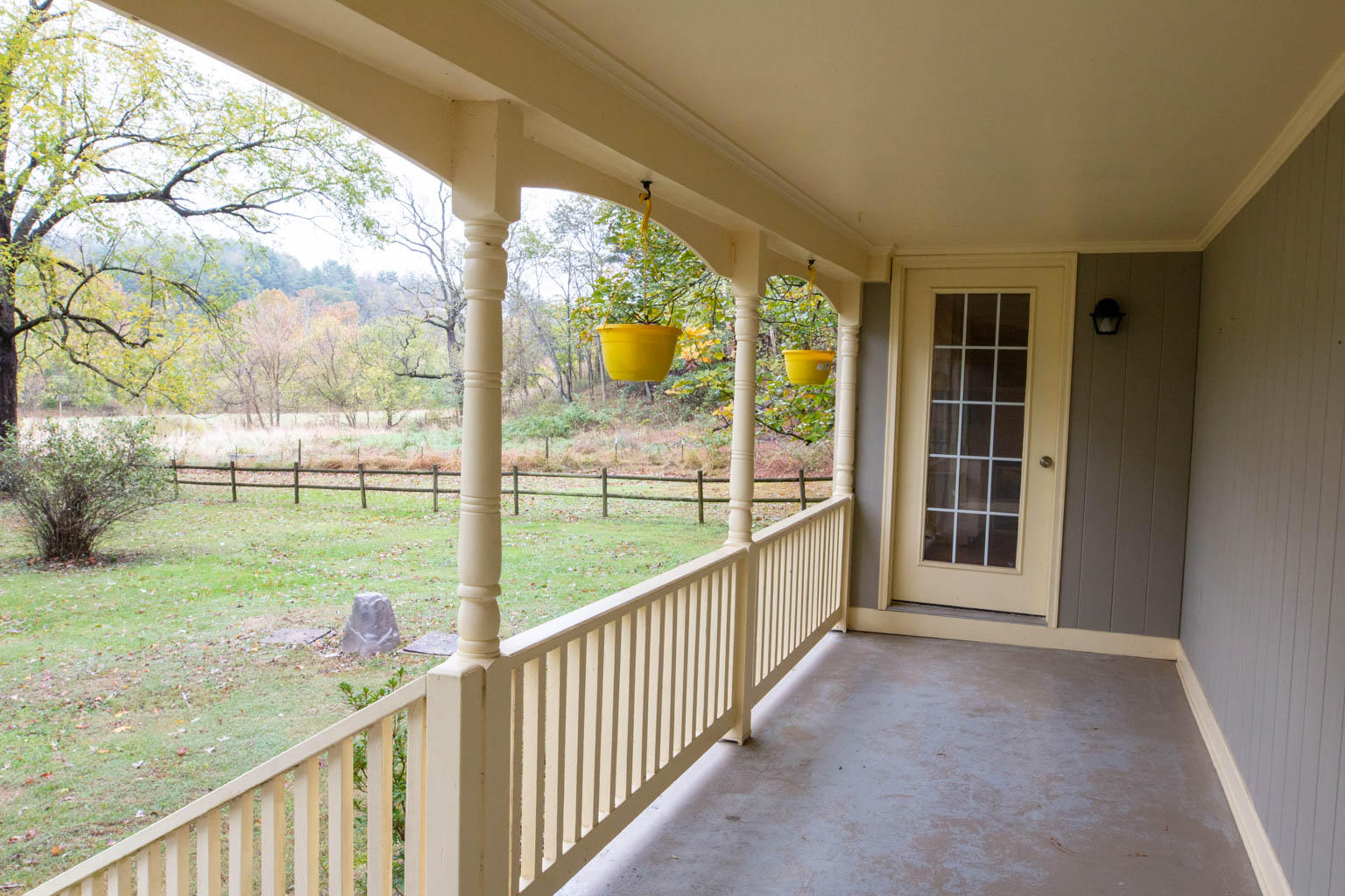 6432 Poage Valley Rd Extension Roanoke, VA 24018 - Photo 29 of 30 Front Porch