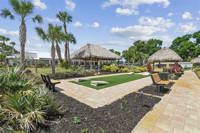 $1,450 | 1811 Sherwood Hill Drive, Lakeland, FL 33810