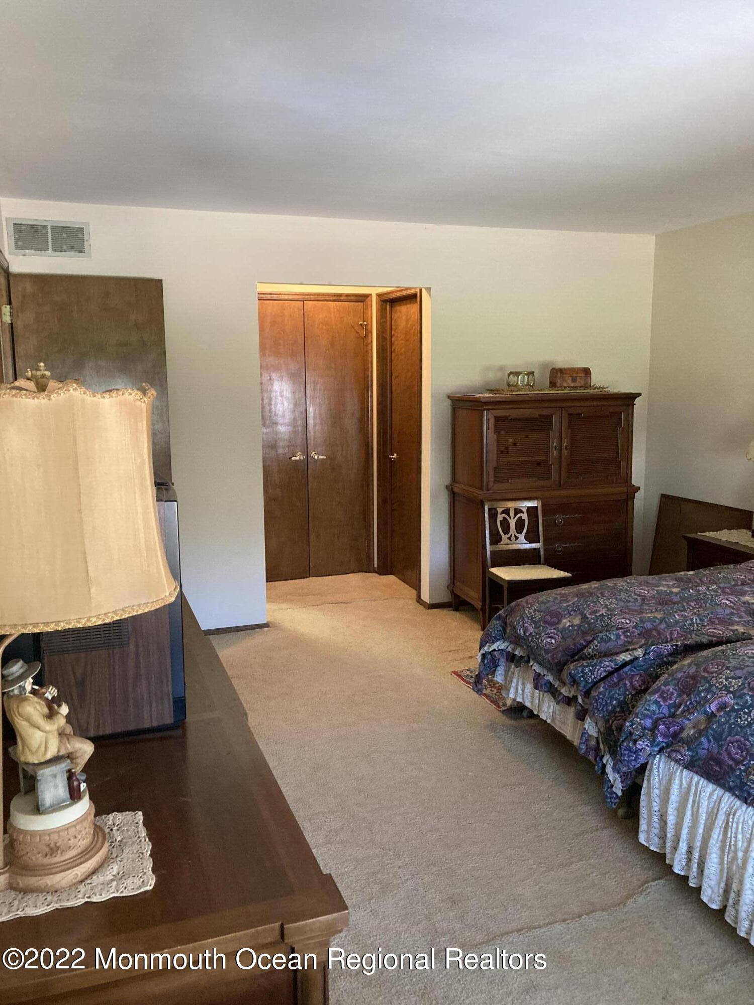 1748 Rolling Ridge Lane Toms River, NJ 08755 - Photo 15 of 24 IMG_1924