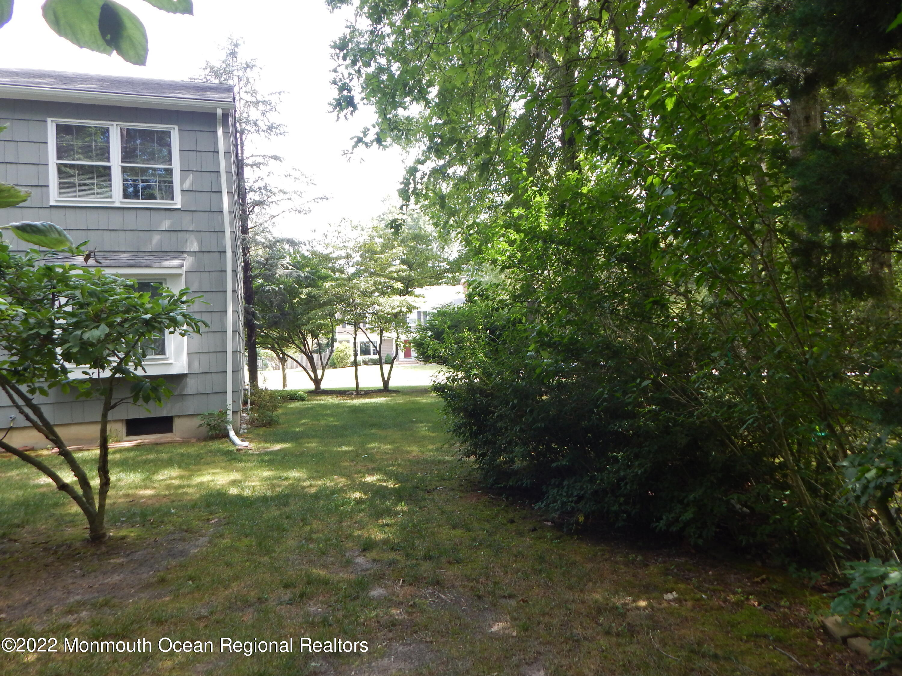 1748 Rolling Ridge Lane Toms River, NJ 08755 - Photo 19 of 24 2022-07-09 10.39.57-20