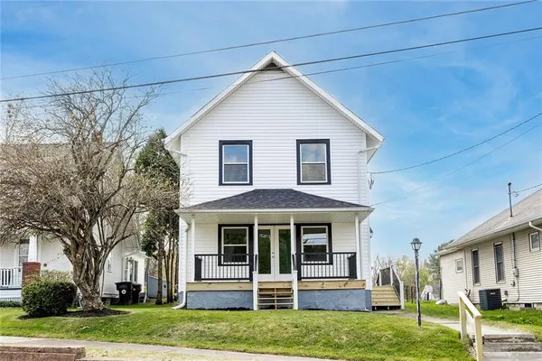 $279,900 | 716 Terrace Avenue, Grove City, PA 16127