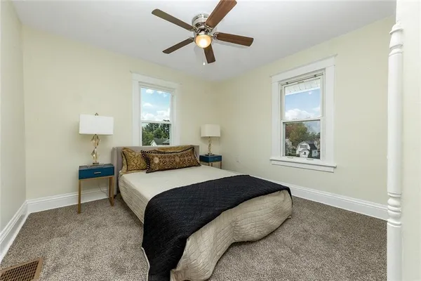 $279,900 | 716 Terrace Avenue, Grove City, PA 16127
