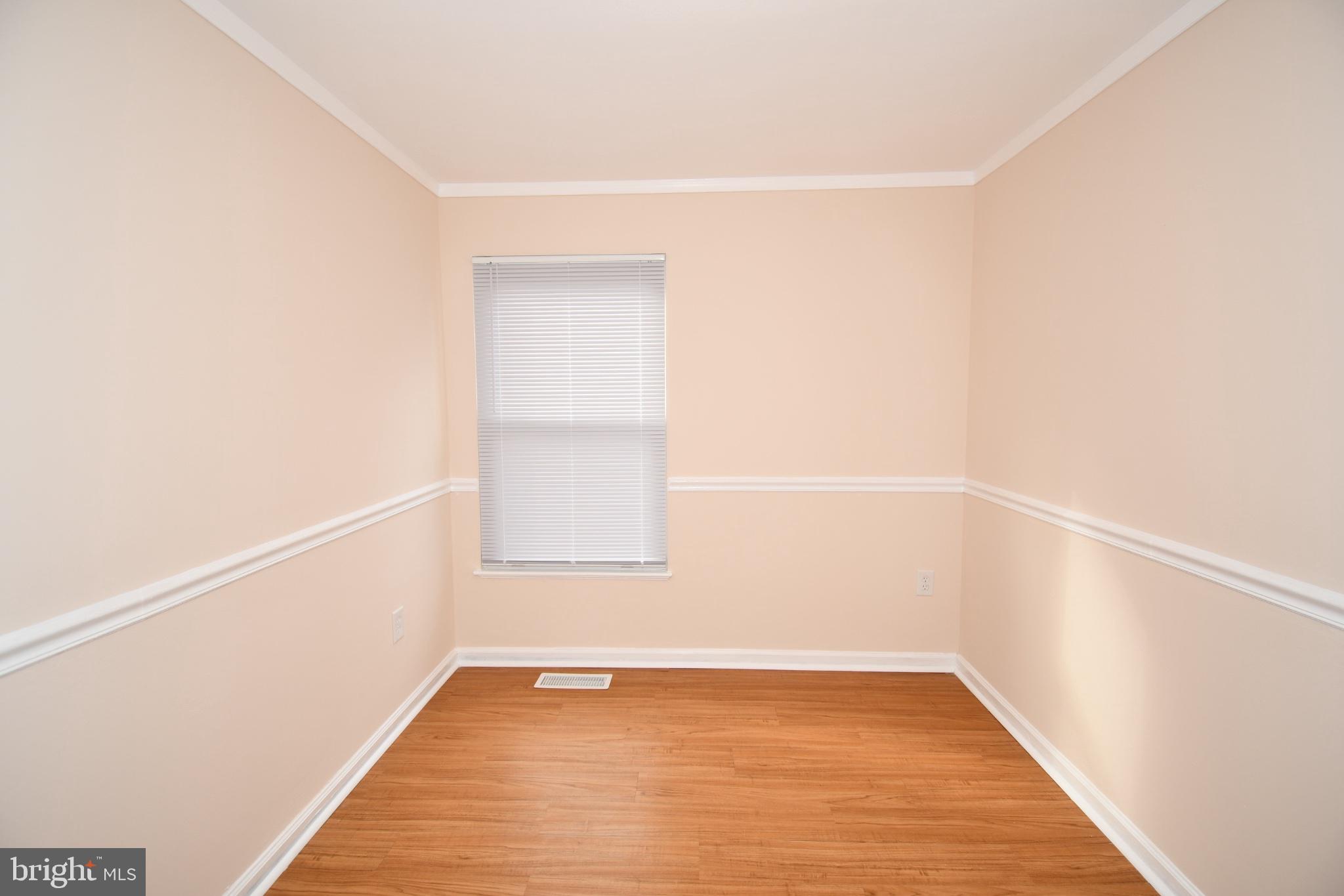 1666 Colonial Way Frederick, MD 21702 - Photo 29 of 62 Bright and airy blank canvas space.