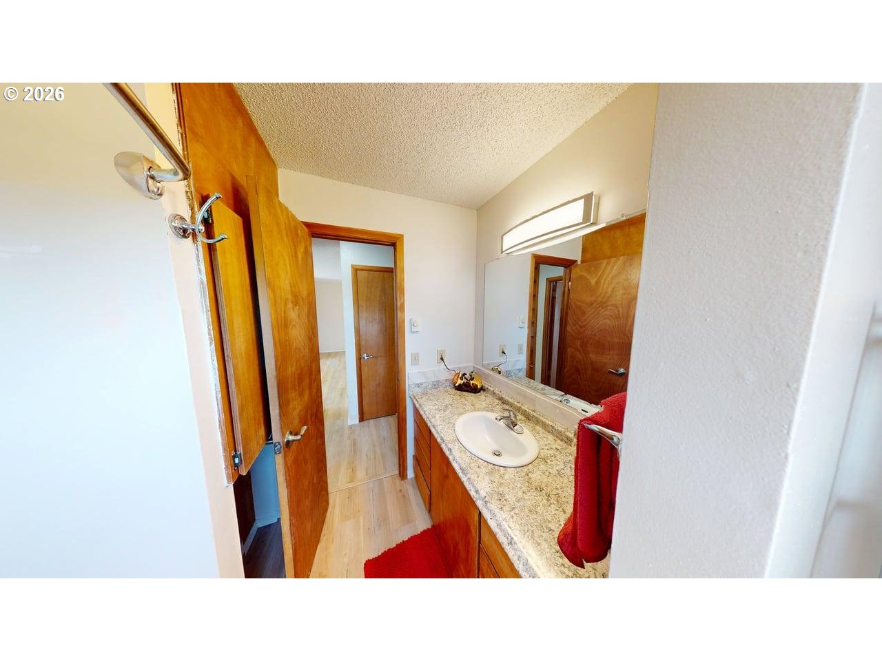 965 Southwest Pucker Huddle Road White Salmon, WA 98672 - Photo 8 of 31