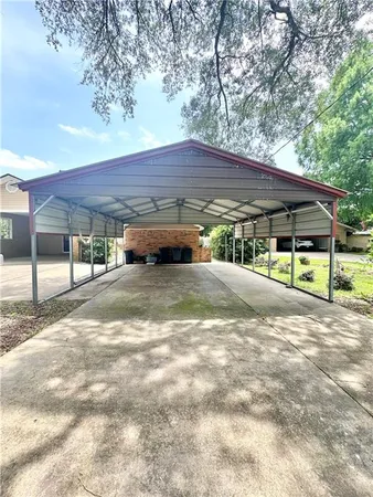 $229,000 | 300 South Sewell Place, Bunkie, LA 71322