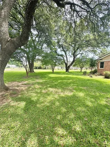 $265,000 | 300 South Sewell Place, Bunkie, LA 71322