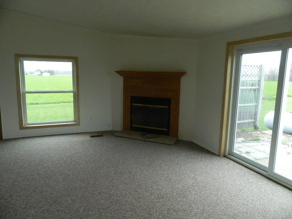 9466 Grendlund Road Carson City, MI 48811 - Photo 8 of 25 1858645-7.JPG