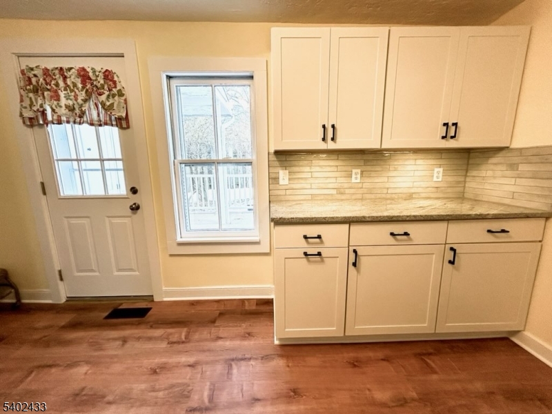 5 Conkling Road Flanders, NJ 07836 - Photo 9 of 15