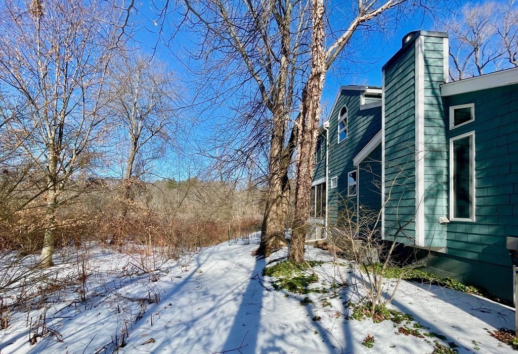 81 Riverview Circle Wayland, MA 01778 - Photo 25 of 34