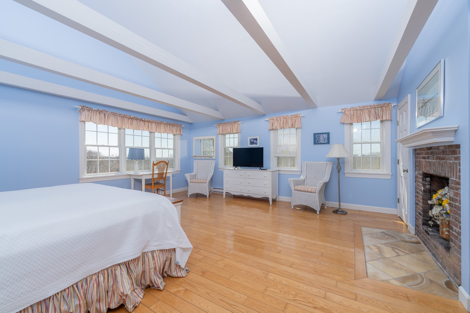7 Sandpiper Way Nantucket, MA 02554 - Photo 14 of 24