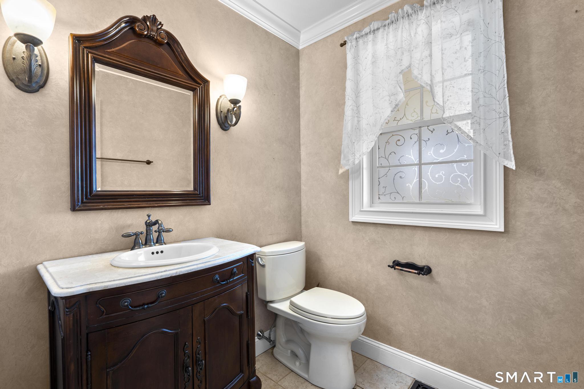 84 Tyler Hill Road Naugatuck, CT 06770 - Photo 13 of 37