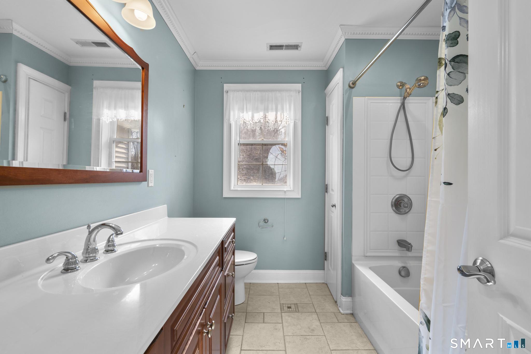 84 Tyler Hill Road Naugatuck, CT 06770 - Photo 19 of 37