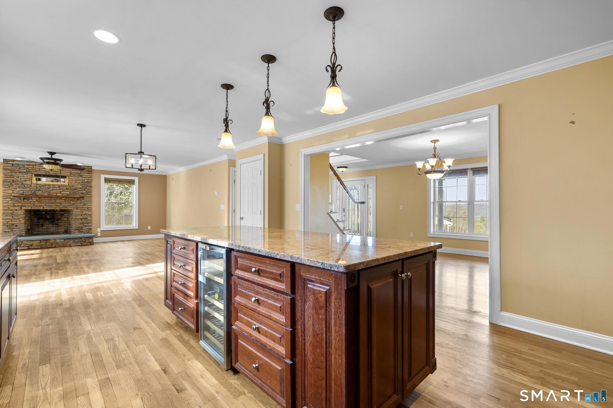 84 Tyler Hill Road Naugatuck, CT 06770 - Photo 9 of 37