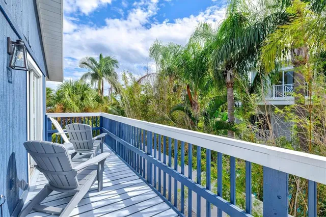 $1,799,000 | 8106 Gulf Drive, Unit A&B, Holmes Beach, FL 34217