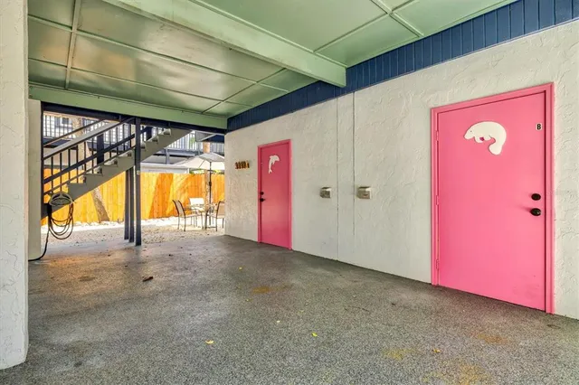 $1,799,000 | 8106 Gulf Drive, Unit A&B, Holmes Beach, FL 34217