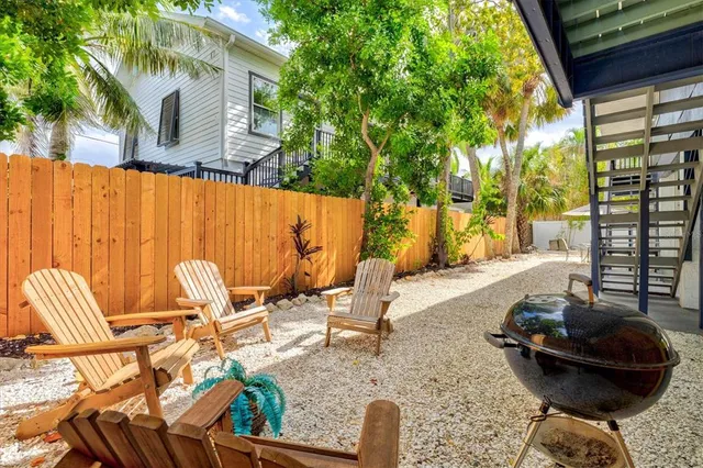 $1,799,000 | 8106 Gulf Drive, Unit A&B, Holmes Beach, FL 34217