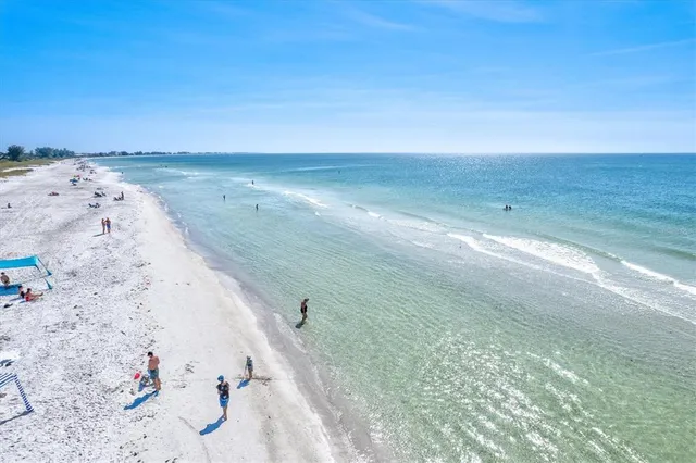 $1,799,000 | 8106 Gulf Drive, Unit A&B, Holmes Beach, FL 34217