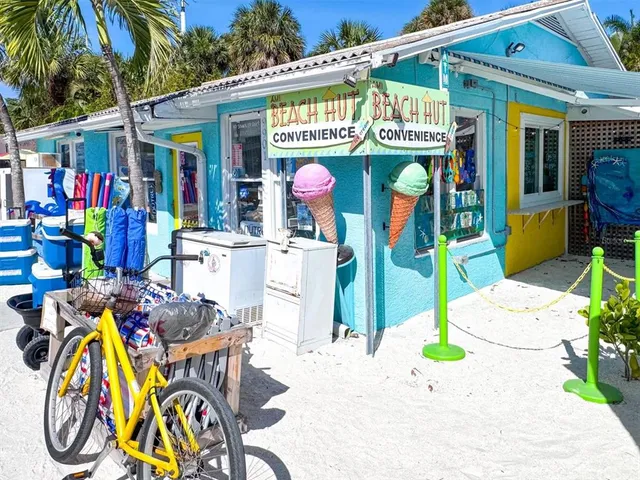 $1,799,000 | 8106 Gulf Drive, Unit A&B, Holmes Beach, FL 34217