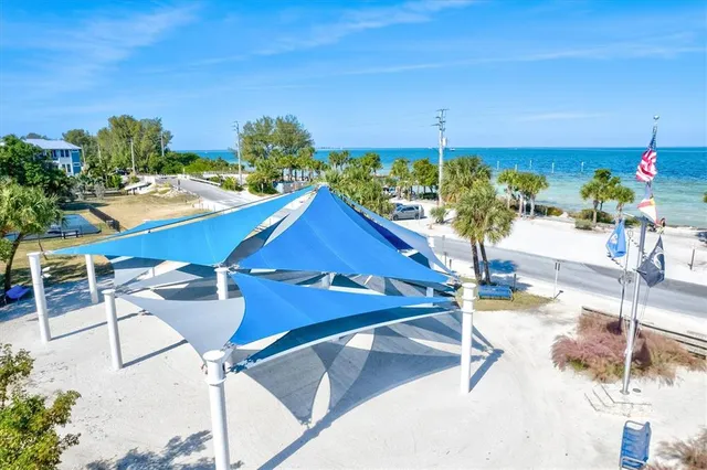 $1,799,000 | 8106 Gulf Drive, Unit A&B, Holmes Beach, FL 34217