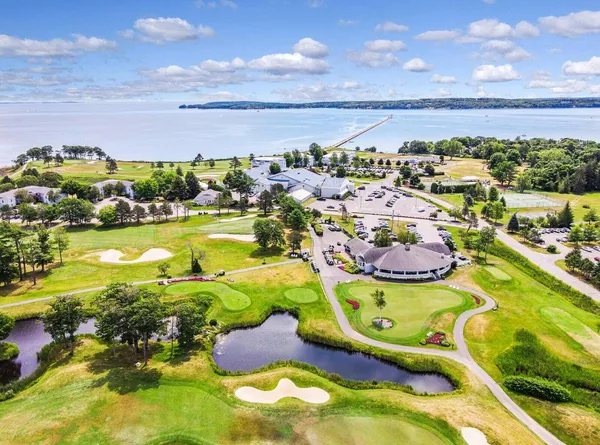 $829,000 | 59 Village Way, Unit 59, Rockport, ME 04856