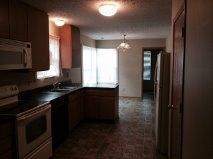 3243 Meridian Road Columbus, OH 43232 - Photo 5 of 7 Gallery Image 5