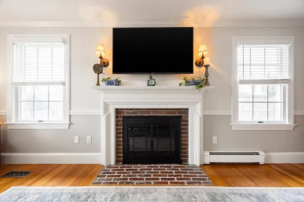 $950,000 | 2 Sunset Road, Salem, MA 01970