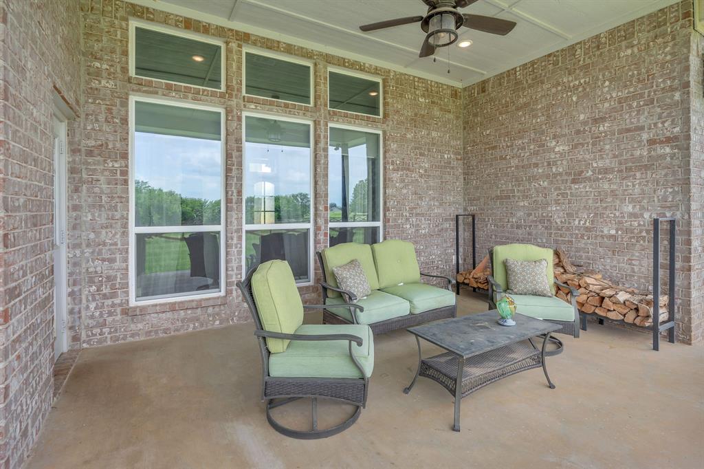 7609 Carter Ranch Road Azle, TX 76020 - Photo 33 of 38 Covered patio