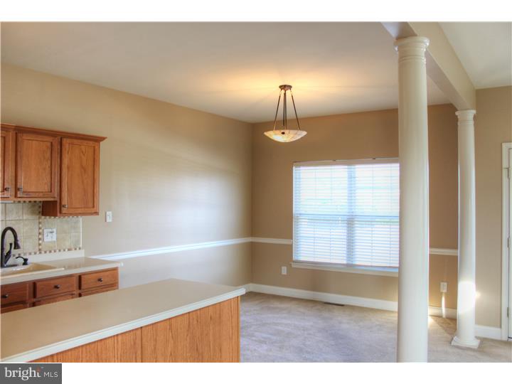 43 Bryce Road Berlin, NJ 08009 - Photo 4 of 22 Dining Room