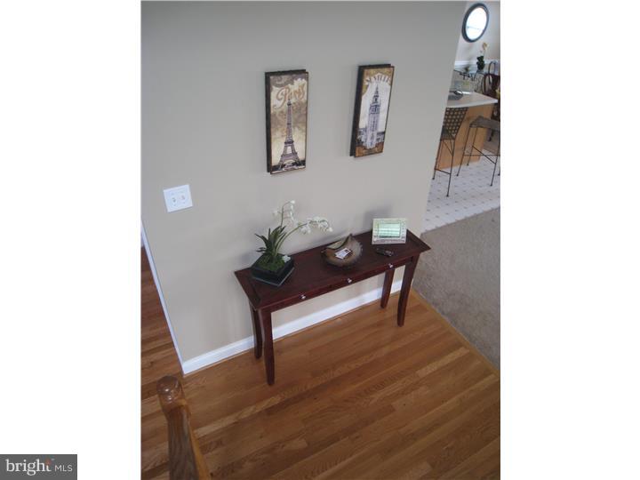 43 Bryce Road Berlin, NJ 08009 - Photo 9 of 22 Foyer