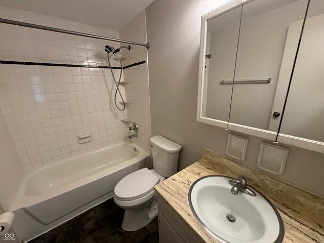 $1,200 | 4847 Mt Vernon Drive, Indianapolis, IN 46227