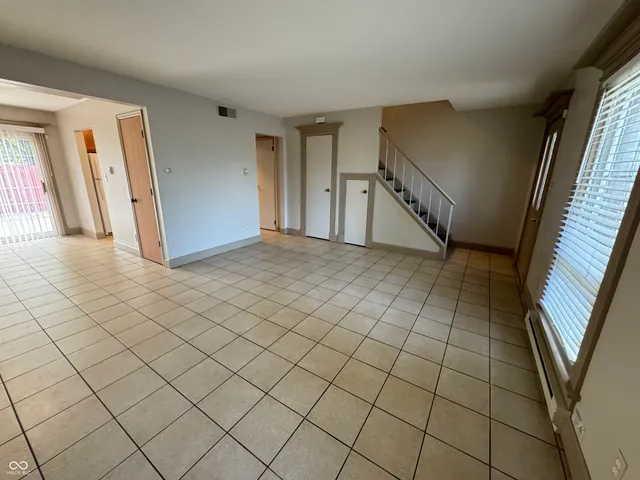 $1,200 | 4847 Mt Vernon Drive, Indianapolis, IN 46227