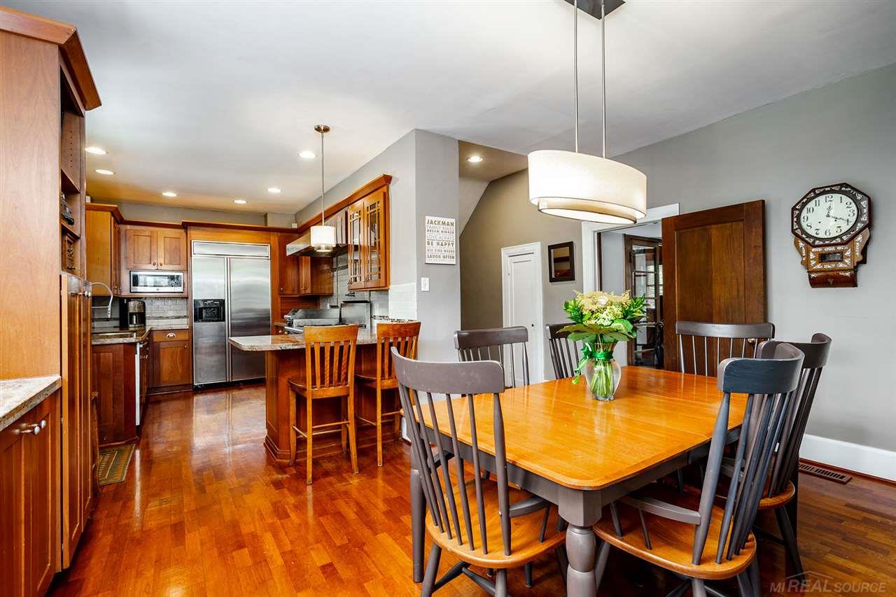 1050 Yorkshire Road Grosse Pointe, MI 48230 - Photo 24 of 85 50012855-23.JPG