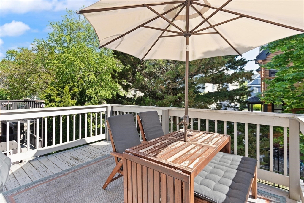 29 Windsor Road, Unit 29 Somerville, MA 02144 - Photo 13 of 23