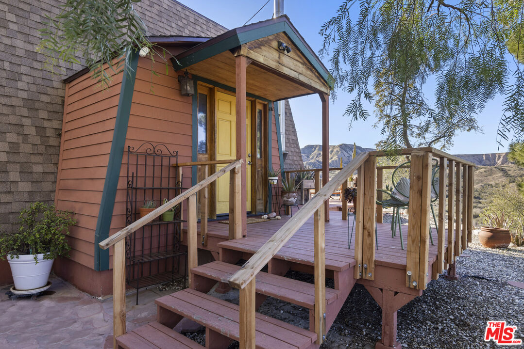 16617 Vasquez Canyon Road Canyon Country, CA 91351 - Photo 32 of 43