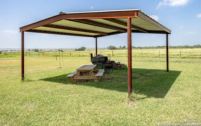 $1,350,000 | 17150 Farm To Market Road 3353, San Marcos, TX 78666