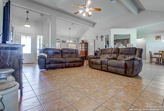 $1,350,000 | 17150 Farm To Market Road 3353, San Marcos, TX 78666