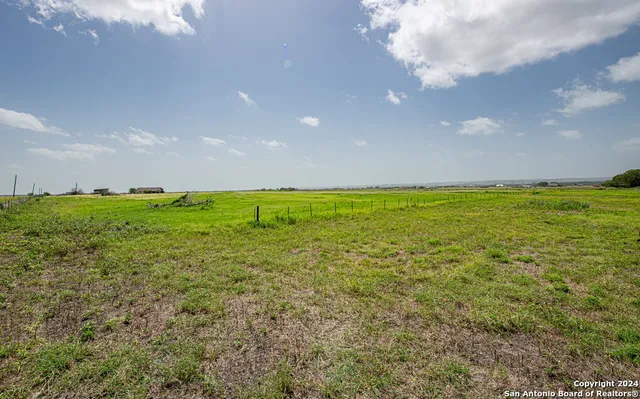 $1,350,000 | 17150 Farm To Market Road 3353, San Marcos, TX 78666